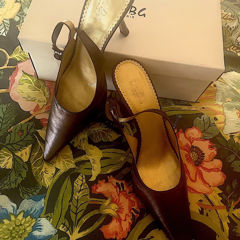 BCBG Paris bronze chocolate sling back heels. “Mambo-MK - Chocolate Met Kid”